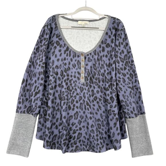 LUUKSE‎ Purple Animal Print Button-Up Henley Long Sleeve Top 1X - Picture 1 of 6